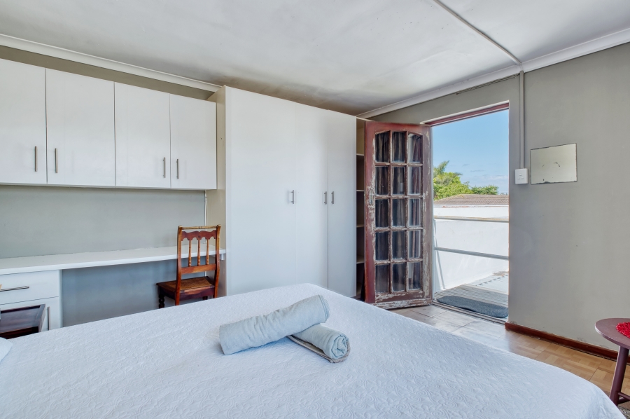 6 Bedroom Property for Sale in Summerstrand Eastern Cape